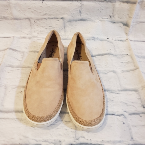 Clarks Marie Pearl Blush suede size 8½ - Picture 2 of 8